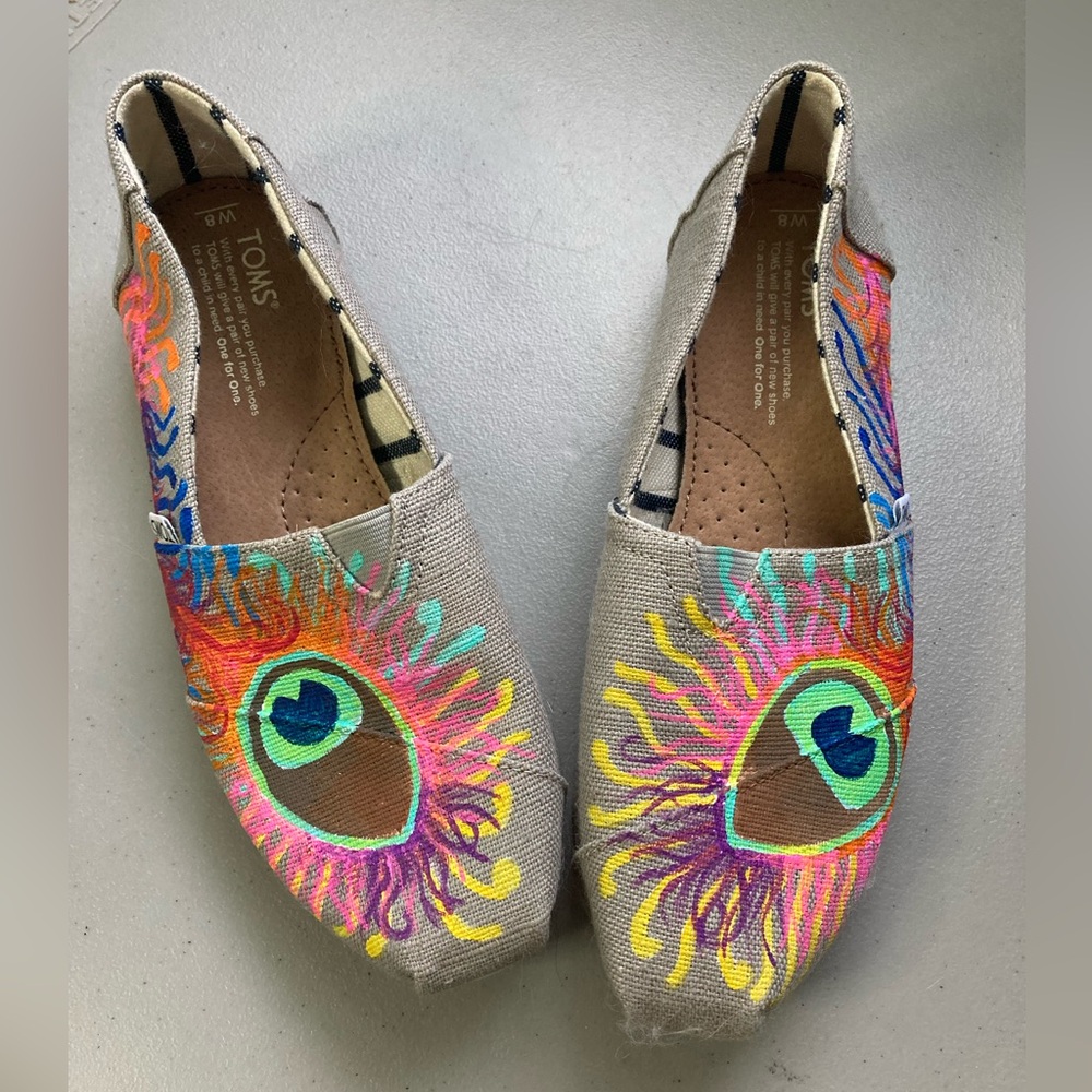 TOMS Artistic Multicolor Canvas Loafers